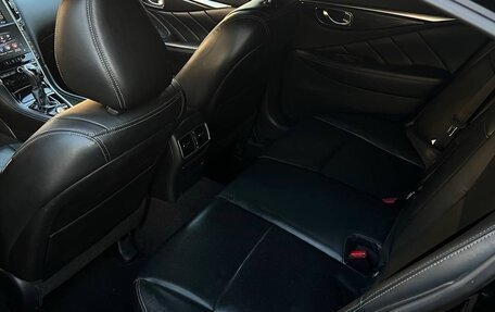 Infiniti Q50 I рестайлинг, 2017 год, 2 000 000 рублей, 10 фотография