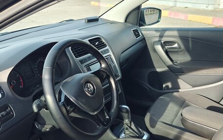 Volkswagen Polo VI (EU Market), 2017 год, 1 150 000 рублей, 3 фотография