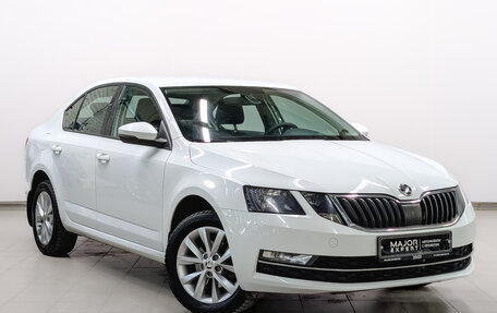Skoda Octavia, 2018 год, 1 590 000 рублей, 3 фотография