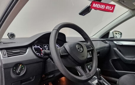 Skoda Octavia, 2018 год, 1 590 000 рублей, 15 фотография