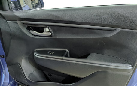 KIA Rio IV, 2019 год, 825 000 рублей, 21 фотография