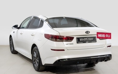 KIA Optima IV, 2018 год, 1 800 000 рублей, 7 фотография