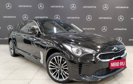 KIA Stinger I, 2018 год, 2 450 000 рублей, 3 фотография