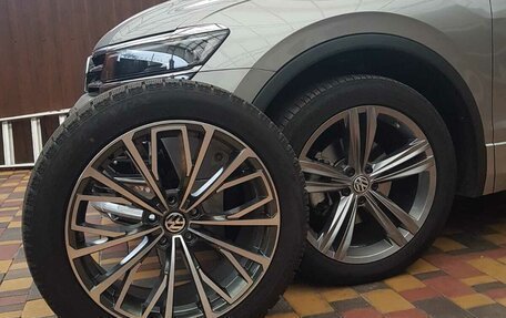 Volkswagen Tiguan II, 2018 год, 3 350 000 рублей, 7 фотография