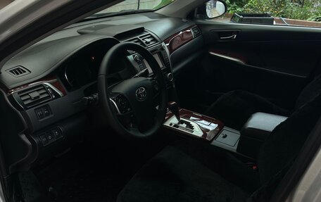 Toyota Camry, 2012 год, 1 950 000 рублей, 5 фотография