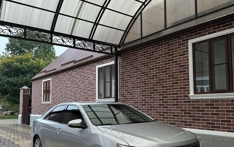 Toyota Camry, 2012 год, 1 950 000 рублей, 4 фотография