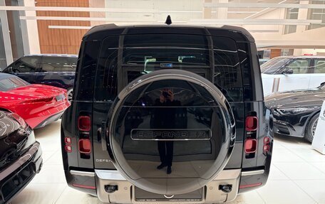 Land Rover Defender II, 2024 год, 14 960 000 рублей, 7 фотография