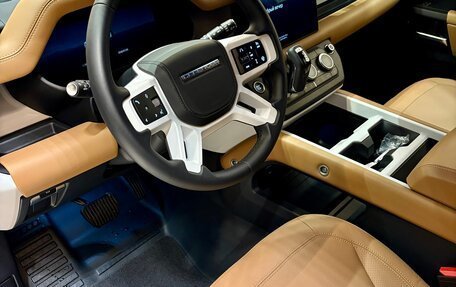 Land Rover Defender II, 2024 год, 14 960 000 рублей, 12 фотография