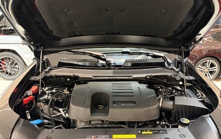 Land Rover Defender II, 2024 год, 14 960 000 рублей, 21 фотография