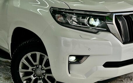 Toyota Land Cruiser Prado 150 рестайлинг 2, 2018 год, 5 399 000 рублей, 10 фотография