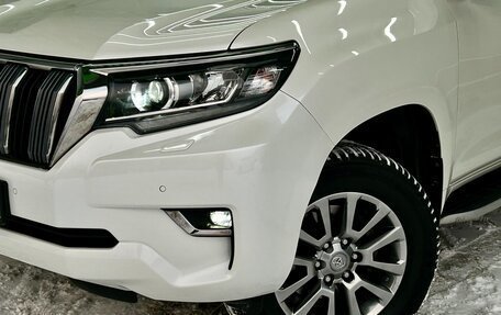 Toyota Land Cruiser Prado 150 рестайлинг 2, 2018 год, 5 399 000 рублей, 14 фотография