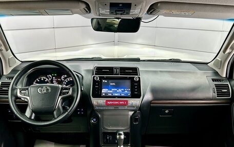 Toyota Land Cruiser Prado 150 рестайлинг 2, 2018 год, 5 399 000 рублей, 17 фотография