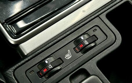 Toyota Land Cruiser Prado 150 рестайлинг 2, 2018 год, 5 399 000 рублей, 31 фотография