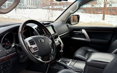 Toyota Land Cruiser 200, 2013 год, 4 760 000 рублей, 10 фотография