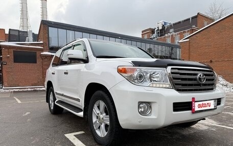 Toyota Land Cruiser 200, 2013 год, 4 760 000 рублей, 3 фотография
