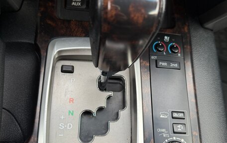 Toyota Land Cruiser 200, 2013 год, 4 760 000 рублей, 24 фотография