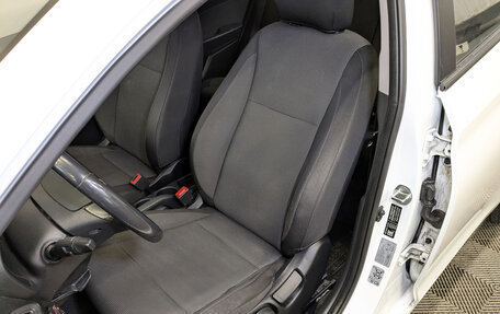 Hyundai Solaris II рестайлинг, 2019 год, 1 250 000 рублей, 19 фотография