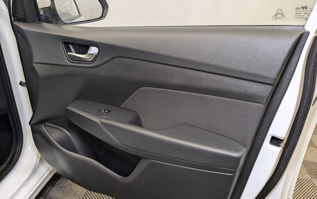 Hyundai Solaris II рестайлинг, 2019 год, 1 250 000 рублей, 22 фотография