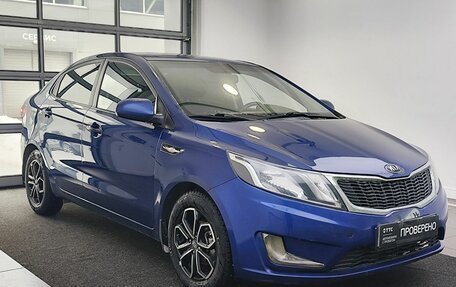 KIA Rio III рестайлинг, 2015 год, 550 000 рублей, 3 фотография