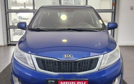 KIA Rio III рестайлинг, 2015 год, 550 000 рублей, 2 фотография