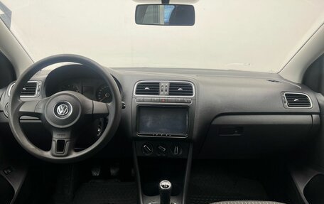 Volkswagen Polo VI (EU Market), 2011 год, 639 900 рублей, 7 фотография
