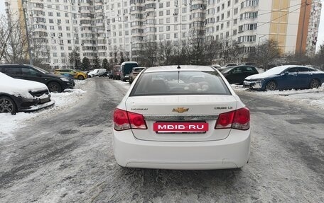 Chevrolet Cruze II, 2011 год, 630 000 рублей, 8 фотография