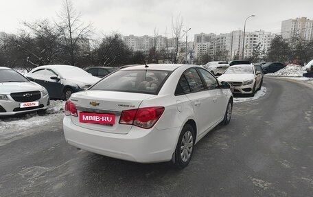 Chevrolet Cruze II, 2011 год, 630 000 рублей, 3 фотография