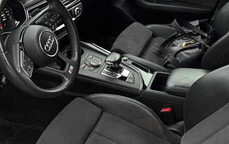 Audi A4, 2017 год, 2 460 000 рублей, 13 фотография