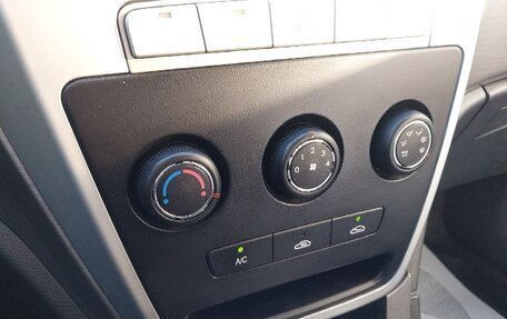 Geely Emgrand X7 I, 2014 год, 699 000 рублей, 16 фотография