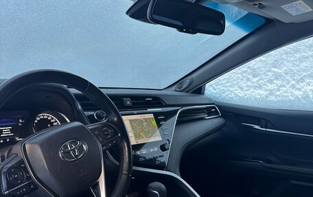 Toyota Camry, 2018 год, 500 000 рублей, 1 фотография