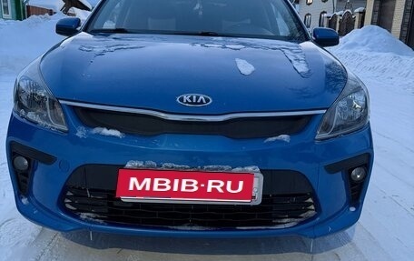 KIA Rio IV, 2018 год, 1 300 000 рублей, 1 фотография