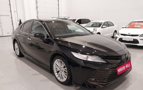 Toyota Camry, 2018 год, 2 580 000 рублей, 2 фотография