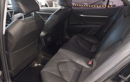 Toyota Camry, 2018 год, 2 580 000 рублей, 29 фотография