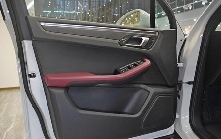 Porsche Macan I рестайлинг, 2025 год, 9 950 000 рублей, 8 фотография