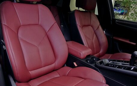 Porsche Macan I рестайлинг, 2025 год, 9 950 000 рублей, 10 фотография