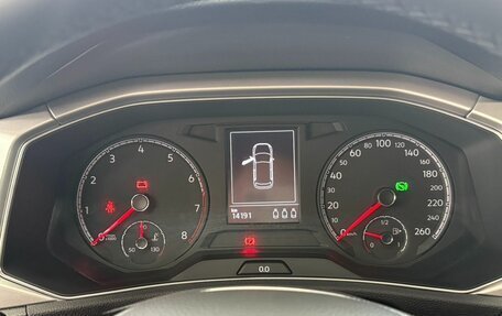 Volkswagen T-Roc I, 2022 год, 1 731 000 рублей, 10 фотография