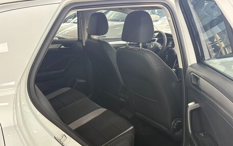 Volkswagen T-Roc I, 2022 год, 1 731 000 рублей, 15 фотография