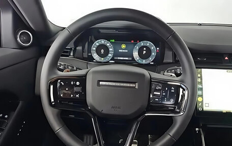 Land Rover Range Rover Evoque II, 2024 год, 6 235 000 рублей, 5 фотография