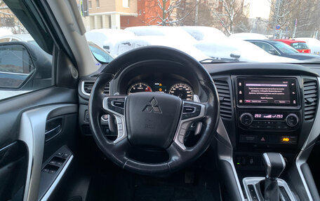 Mitsubishi Pajero Sport III рестайлинг, 2019 год, 3 249 000 рублей, 8 фотография