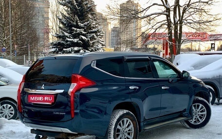 Mitsubishi Pajero Sport III рестайлинг, 2019 год, 3 249 000 рублей, 6 фотография