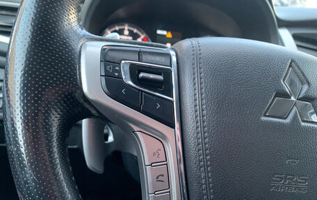 Mitsubishi Pajero Sport III рестайлинг, 2019 год, 3 249 000 рублей, 15 фотография