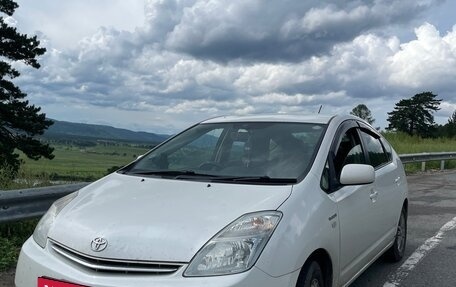 Toyota Prius, 2008 год, 890 000 рублей, 3 фотография