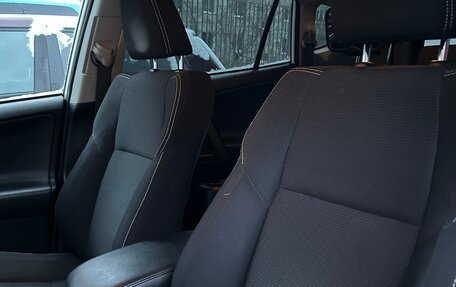 Toyota RAV4, 2017 год, 2 200 000 рублей, 9 фотография