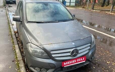 Mercedes-Benz B-Класс, 2012 год, 950 000 рублей, 3 фотография