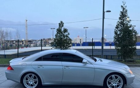 Mercedes-Benz CLS, 2005 год, 750 000 рублей, 3 фотография