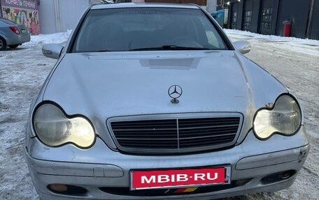 Mercedes-Benz C-Класс, 2000 год, 320 000 рублей, 2 фотография