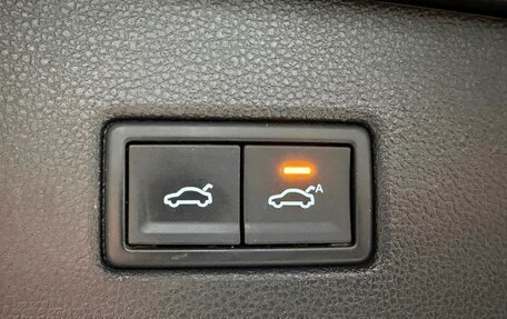 Volkswagen Tiguan II, 2018 год, 2 470 000 рублей, 5 фотография