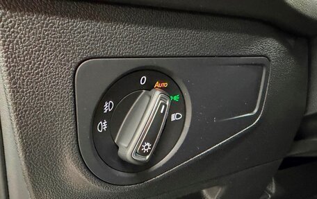 Volkswagen Tiguan II, 2018 год, 2 470 000 рублей, 14 фотография