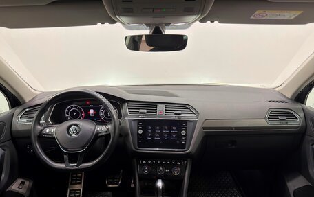 Volkswagen Tiguan II, 2018 год, 2 470 000 рублей, 22 фотография