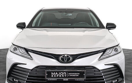 Toyota Camry, 2022 год, 4 300 000 рублей, 2 фотография